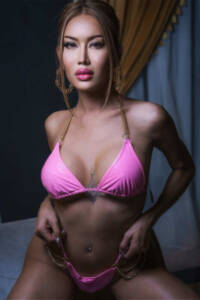 TS Aleyssa Karlz High Class International Ladyboy