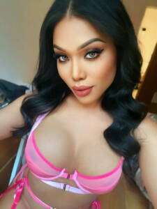Sensational TS Rosiemor London Asian Transsexual